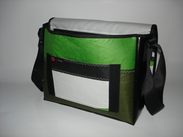 kitebag messenger 028