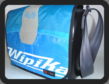 wipika messenger bag