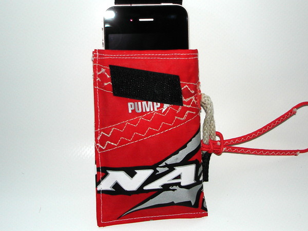 iphone h�lle naish rot