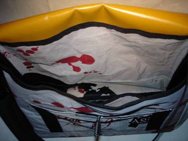 kitebag messenger 004