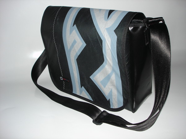 kitebag messenger 027