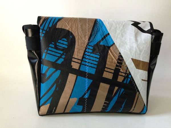 kitebag messenger 058